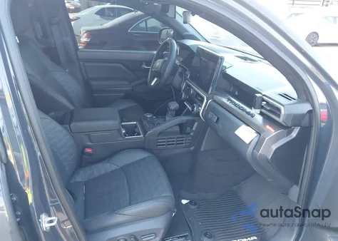 2024 Toyota Tacoma Sr5 4Wd from USA, damaged, VIN 3TYLB5JN1RT042674